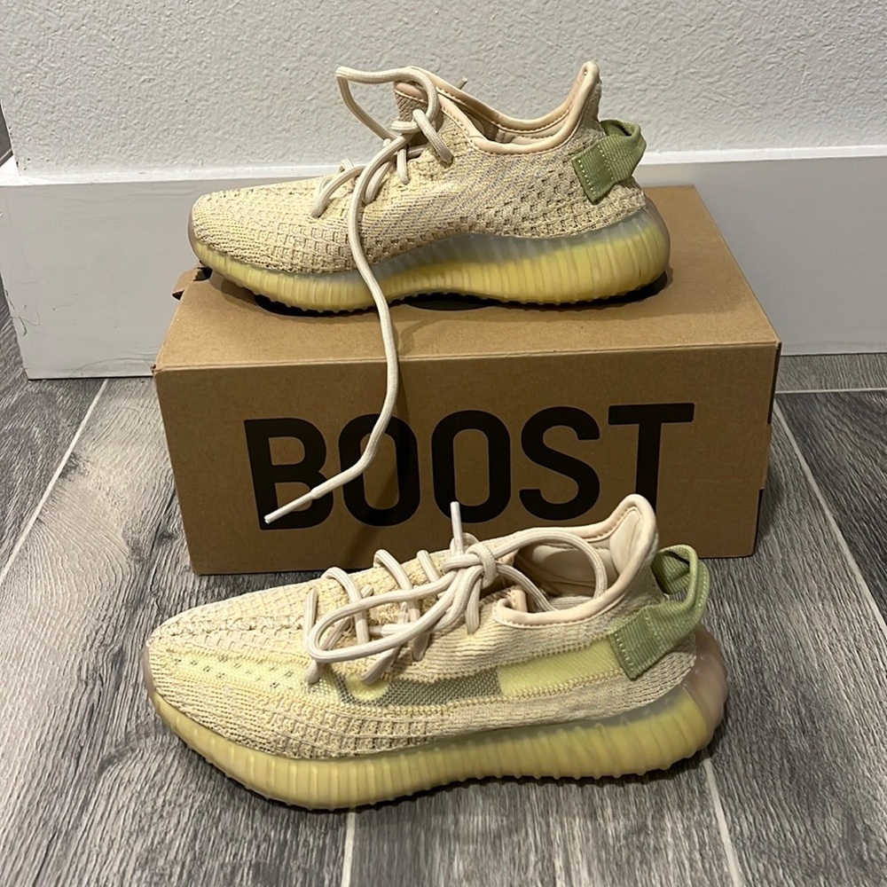 Yeezy Boost 350 V2 Citrin
